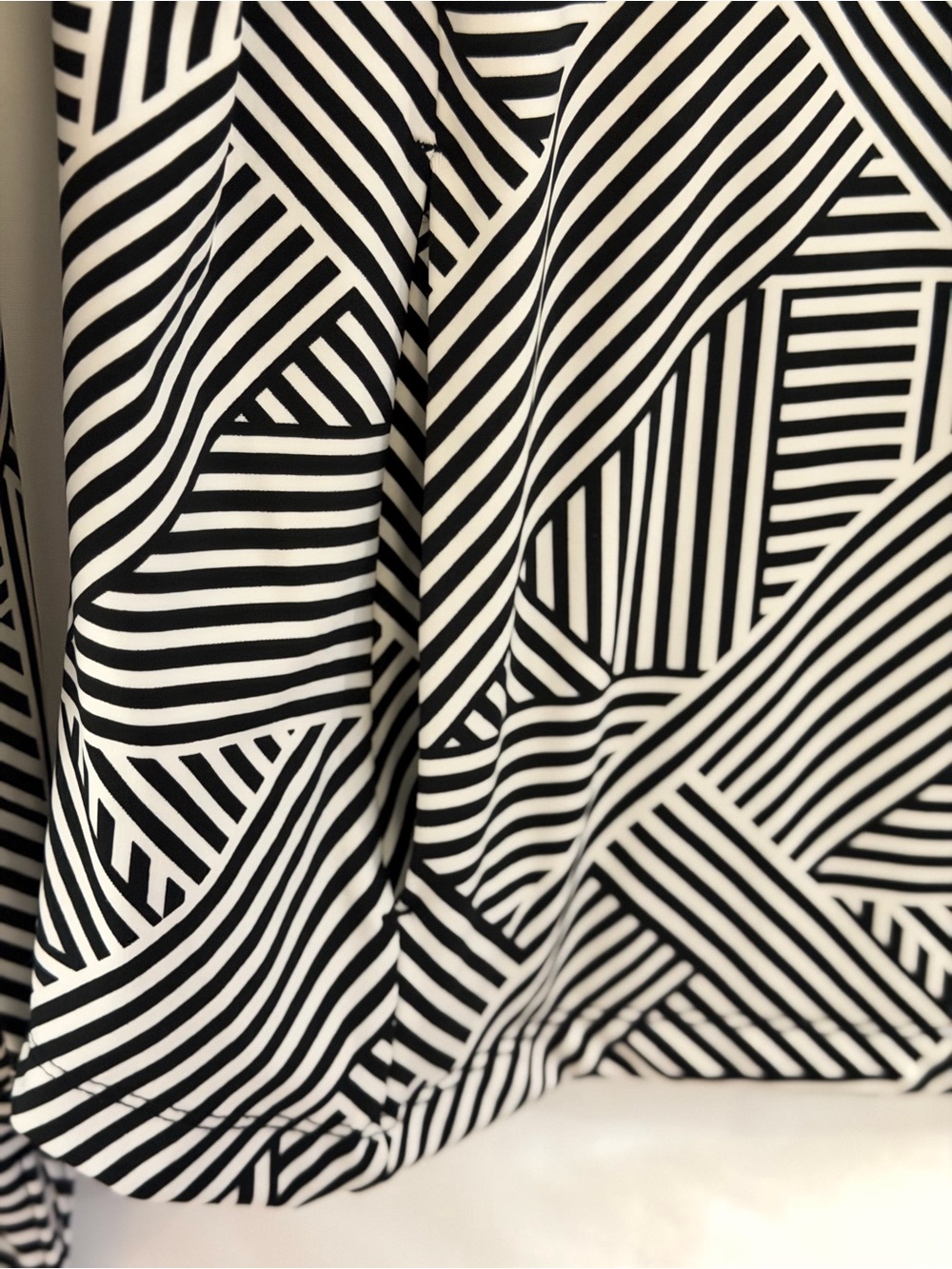 Tommy Bahama Black and White Geometric Stripe Long Sleeve Top - Picture 3 of 5